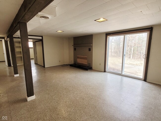 Building Photo - 1130 Tuck a Way Ridge Dr