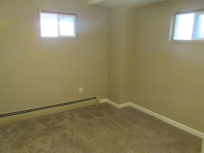 Building Photo - 2503 W Willamette Ave