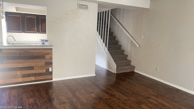 Building Photo - 2607 San Sebastian Cir