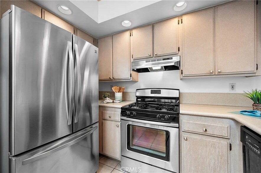 Building Photo - 5096 Tortuga Dr