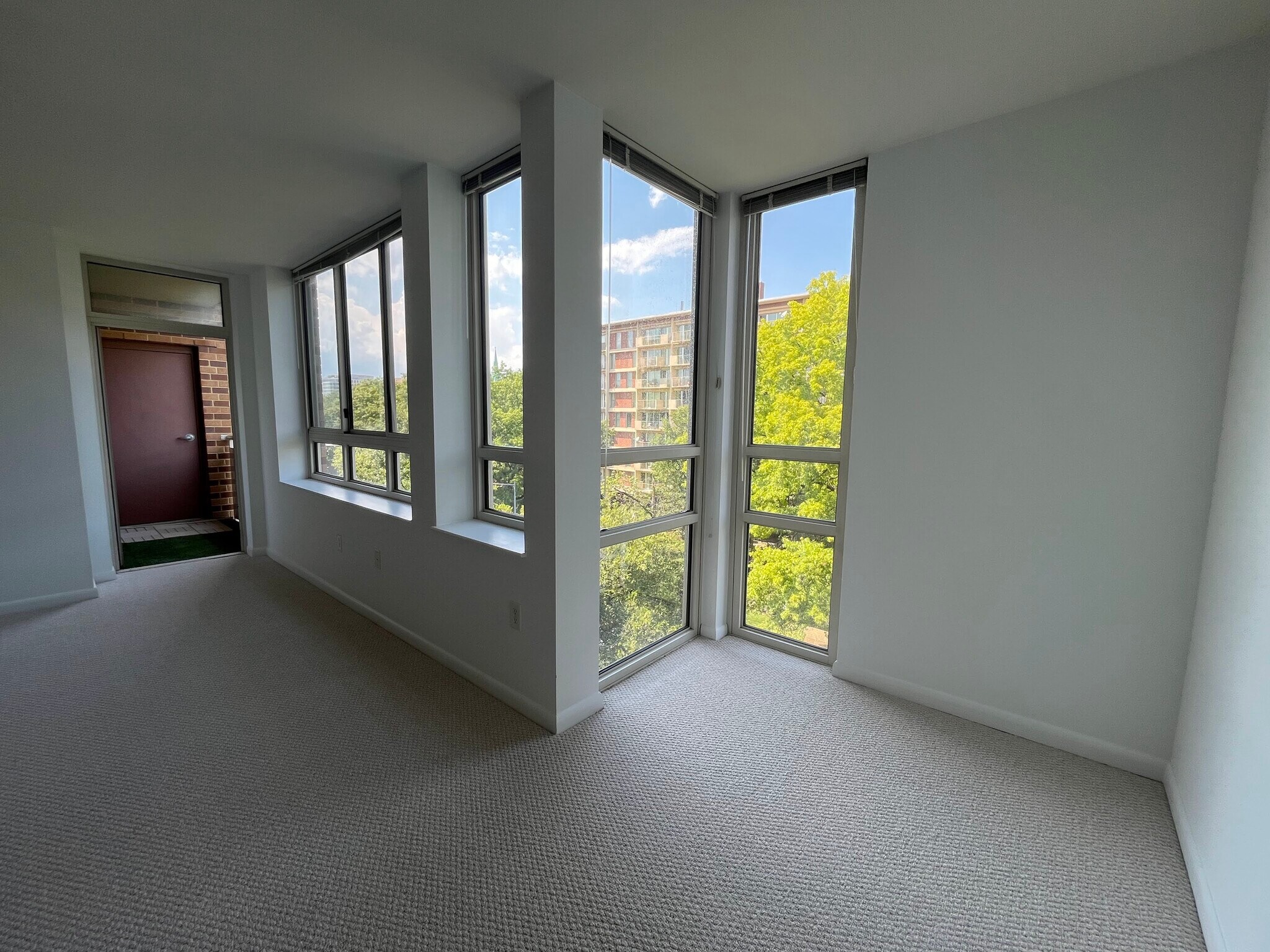 Building Photo - 350 G St SW