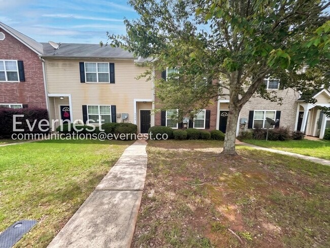 Building Photo - 8648 Thomas Ln