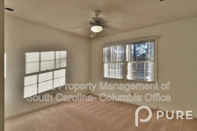 Building Photo - 5 Wotan Ln