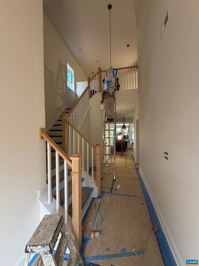Building Photo - 2018 Larkin Ave