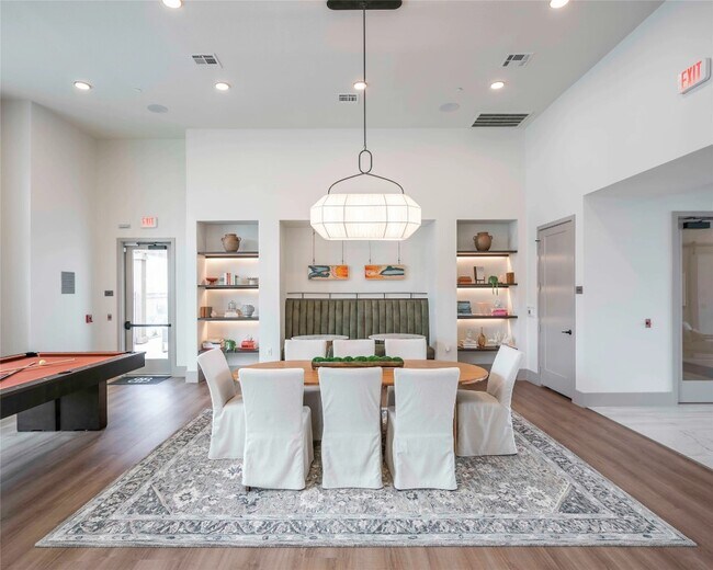 Building Photo - 13958 Cottingham Rd