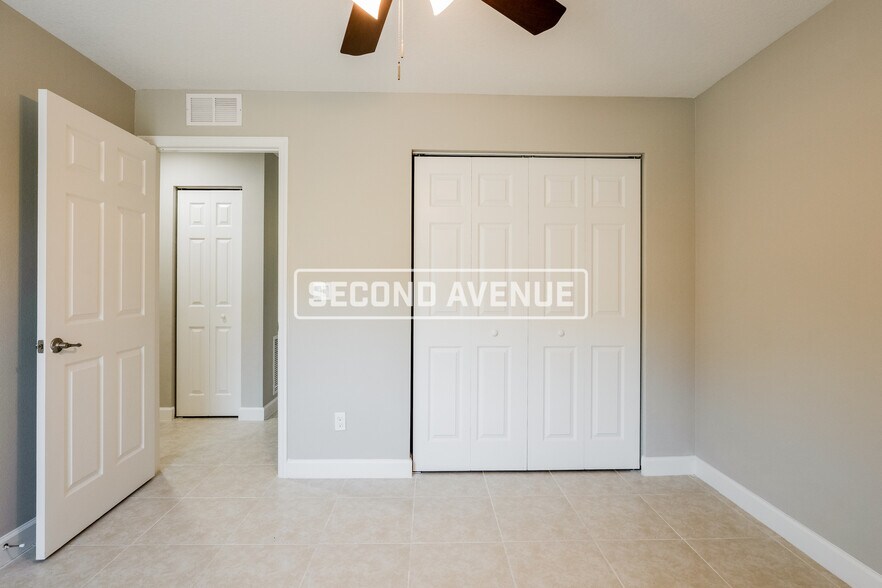 Building Photo - 3090 Tinley Rd SE