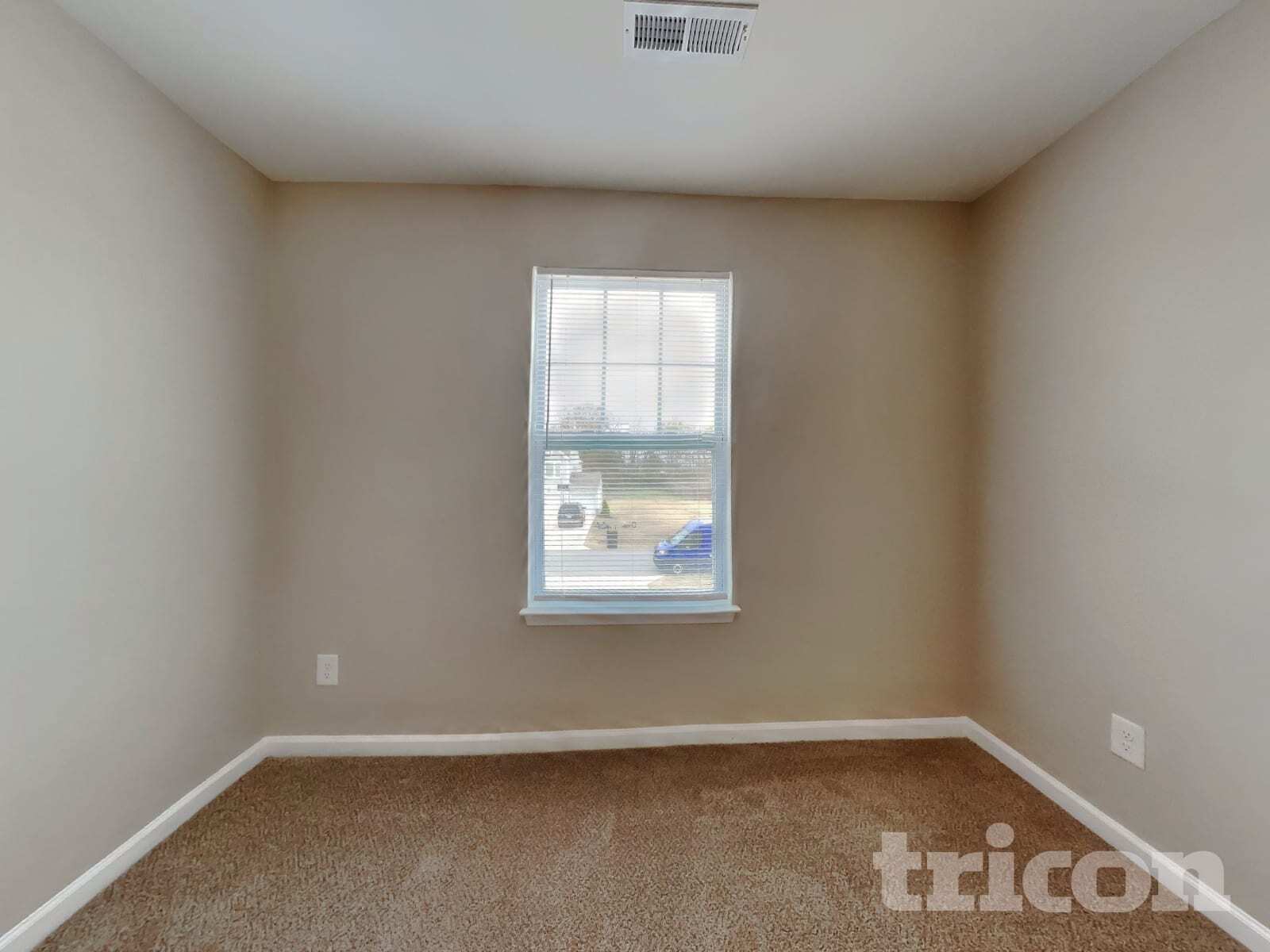 Building Photo - 152 Walker Grv Ln