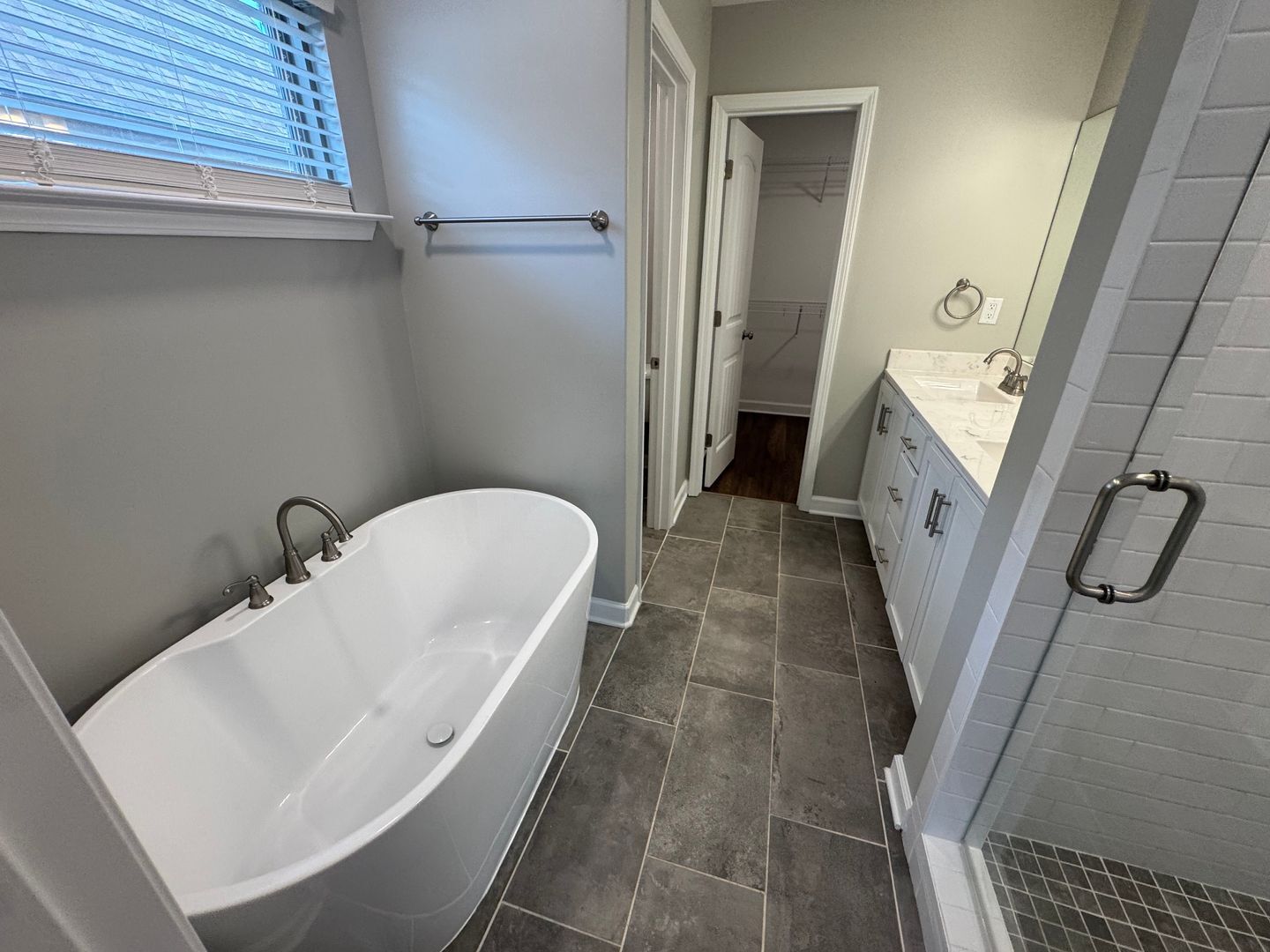 Building Photo - NEWLY CONSTRUCTED IN WALLS, MS