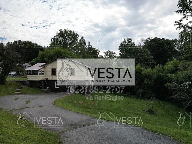 Building Photo - 34 Huffman Rd