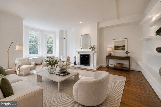 Building Photo - 2209 Washington Cir NW