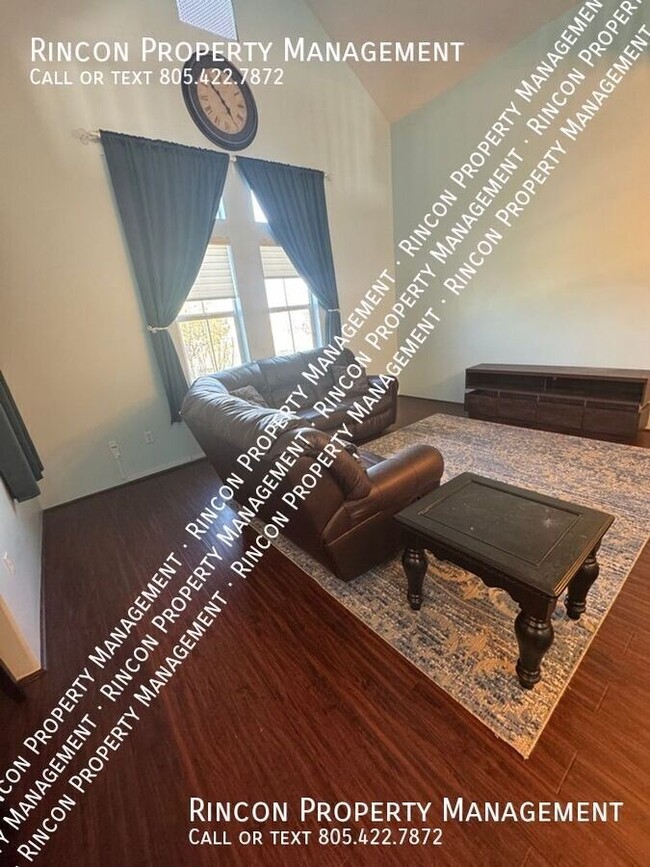 Building Photo - ***BEDROOM FOR RENT w/ Private Bathroom***...