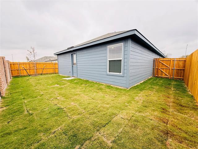 Building Photo - 12443 Lost Rock Dr