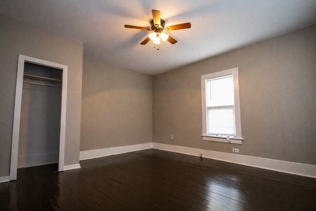 Building Photo - Convenient Home in Close Proximity to Downtown!