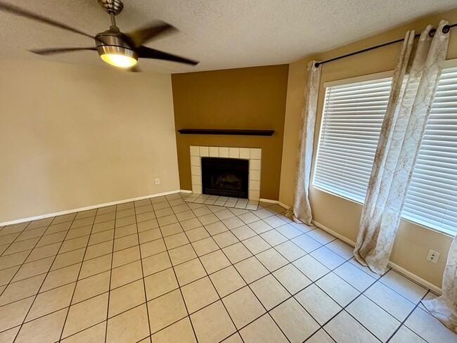 Building Photo - 2834 S Ext Rd