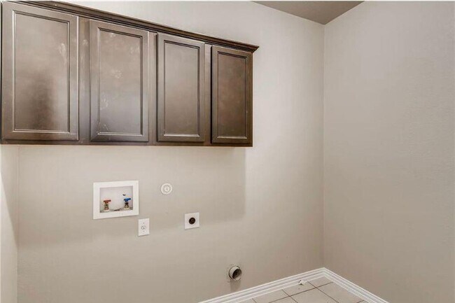 Building Photo - 108 Wallin Farms Dr