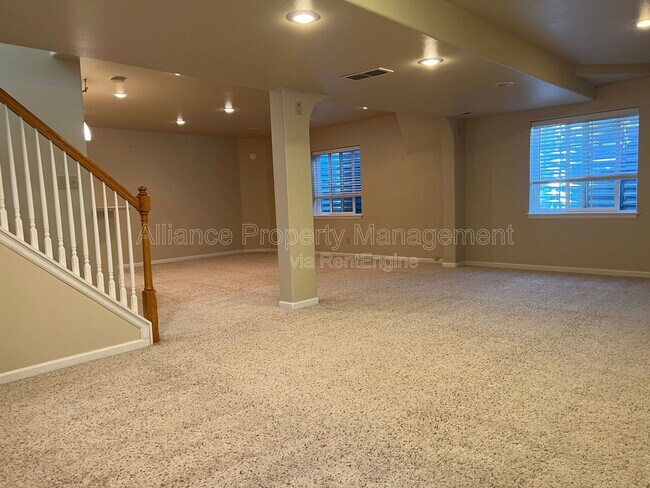 Building Photo - 9083 Musgrave St