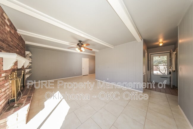 Building Photo - 3826 NW 64th St