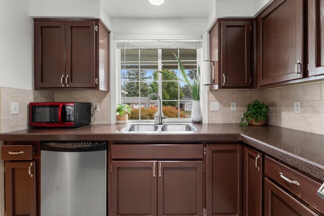 Building Photo - 14547 SW 83rd Ct