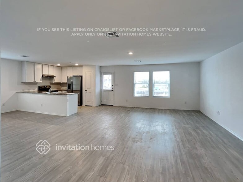 Building Photo - 109 Parish Ln