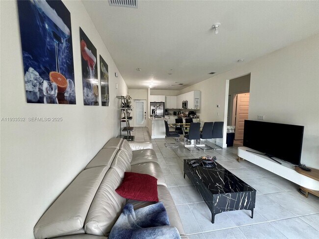 Building Photo - 8301 NW 41st St