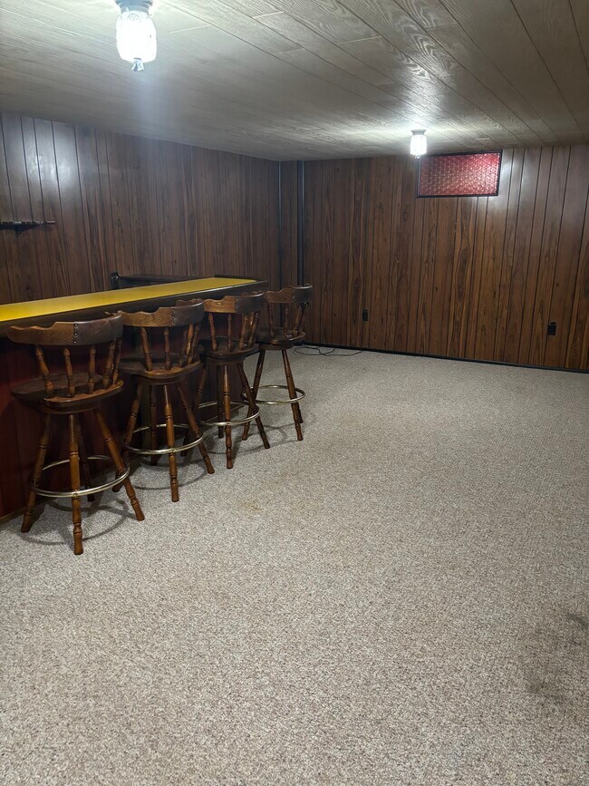 Building Photo - 3511 Becky Cir NW