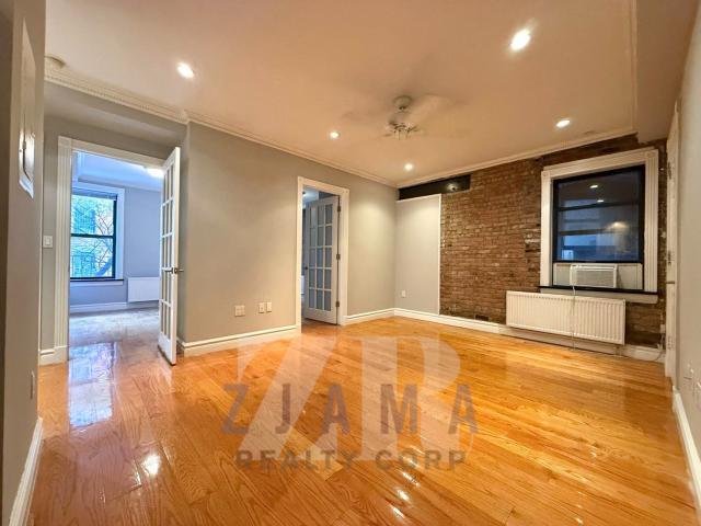 Primary Photo - 3 bedroom in BROOKLYN NY 11201