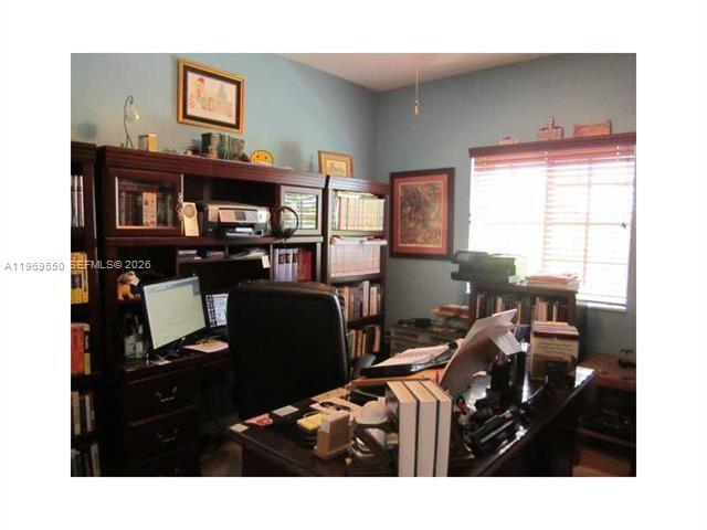 Building Photo - 9468 SW 221st Ln