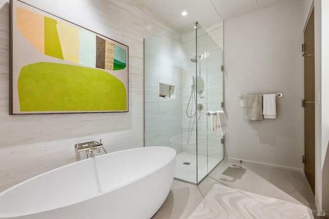 Building Photo - 171 Sawmill Cir