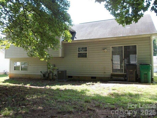 Building Photo - 3122 Periwinkle Ct