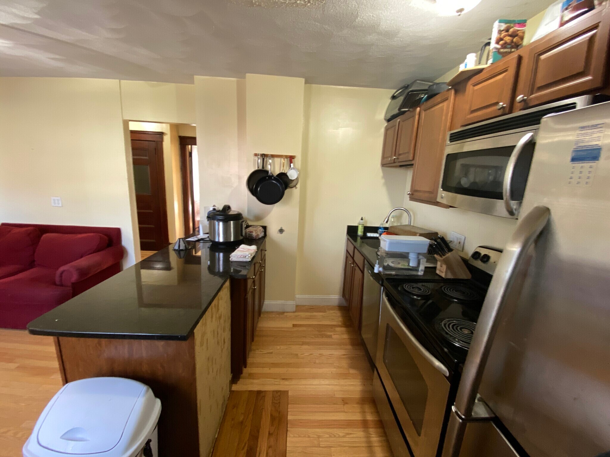 Building Photo - 221 Holland St