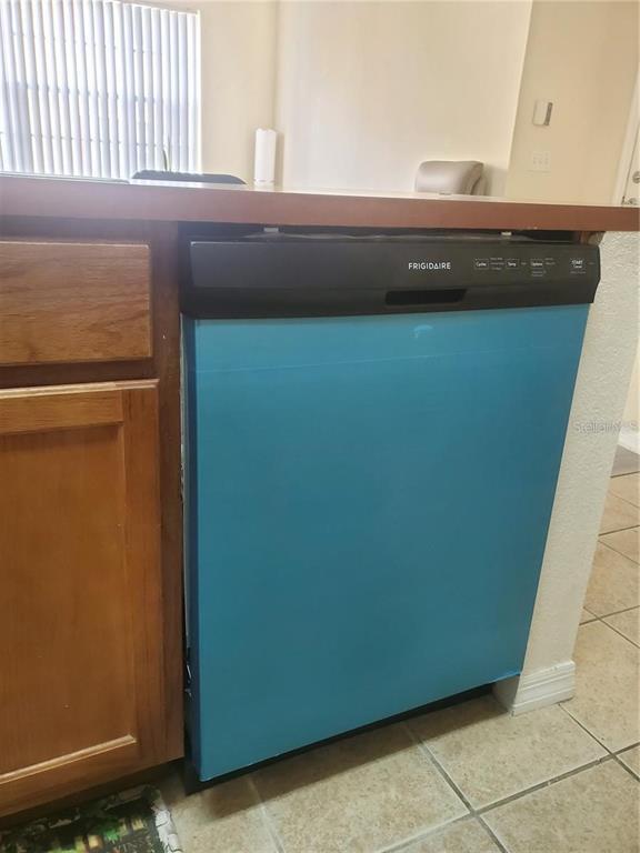 Building Photo - 8137 Claire Ann Dr