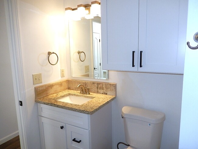 Building Photo - 4331 Crowfield Dr
