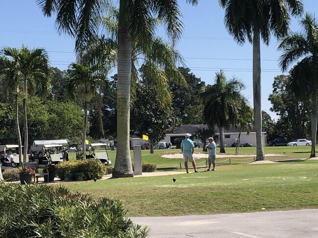 Building Photo - 1220 Myerlee Country Club Blvd