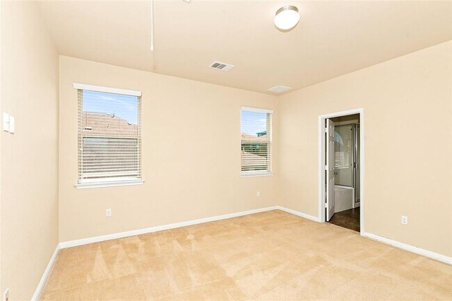Building Photo - 516 Tula Trail