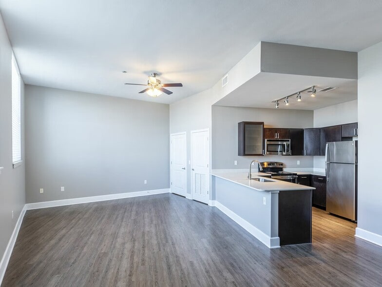 Primary Photo - Heer's Luxury Living Lofts