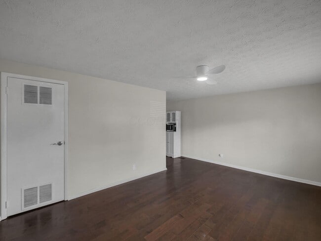 Building Photo - 375 Canfield Dr