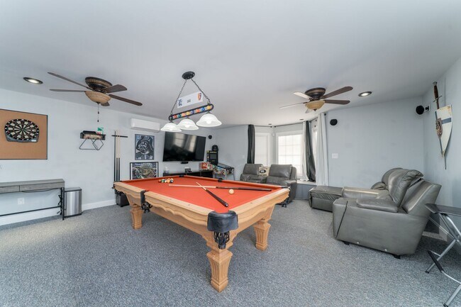 Building Photo - Spacious Madison Home with Pool, Game Room, Bonus Room & Prime Location