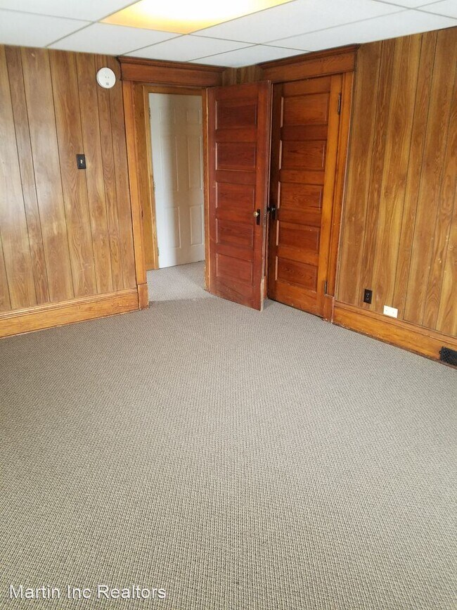 Building Photo - 1 br, 1 bath House - 52 1/2 Franklin St