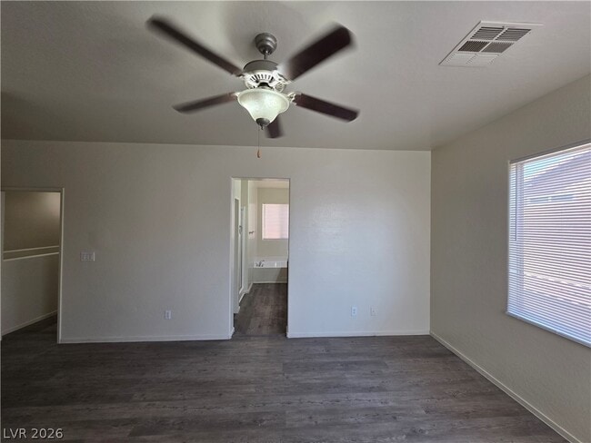 Building Photo - 7510 Perla Del Mar Ave