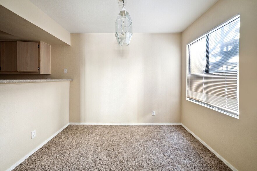 Building Photo - 8455 W Sahara Ave