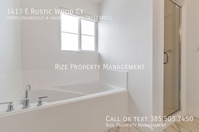 Building Photo - 1413 E Rustic Wood Ct
