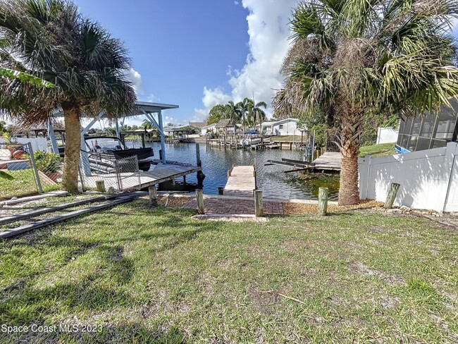 Building Photo - 265 Inlet Ave