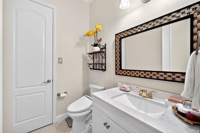 Building Photo - 5218 Lake Terrace Ct