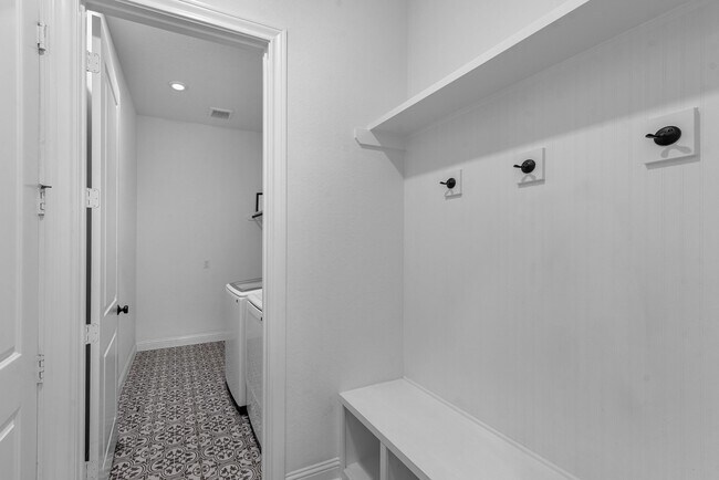 Building Photo - 19006 Sam Bass Ct