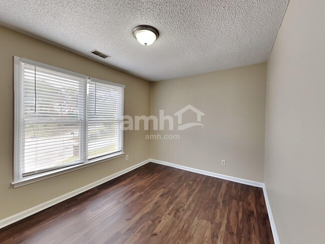 Building Photo - 3032 Crystal Gate Pl