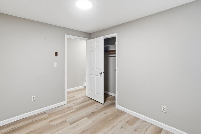 Building Photo - 26 Old West Brookfield Rd