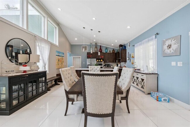 Building Photo - 4527 Redcoat Dr