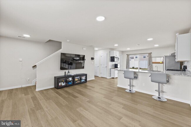 Building Photo - 1650 Terrapin Cir