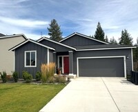 Building Photo - 833 E Burdock Lp