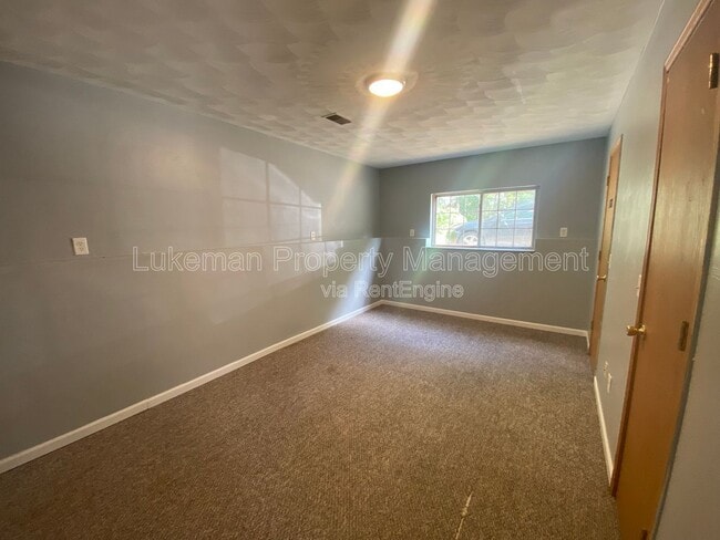 Building Photo - 1201 Lafayette Ave